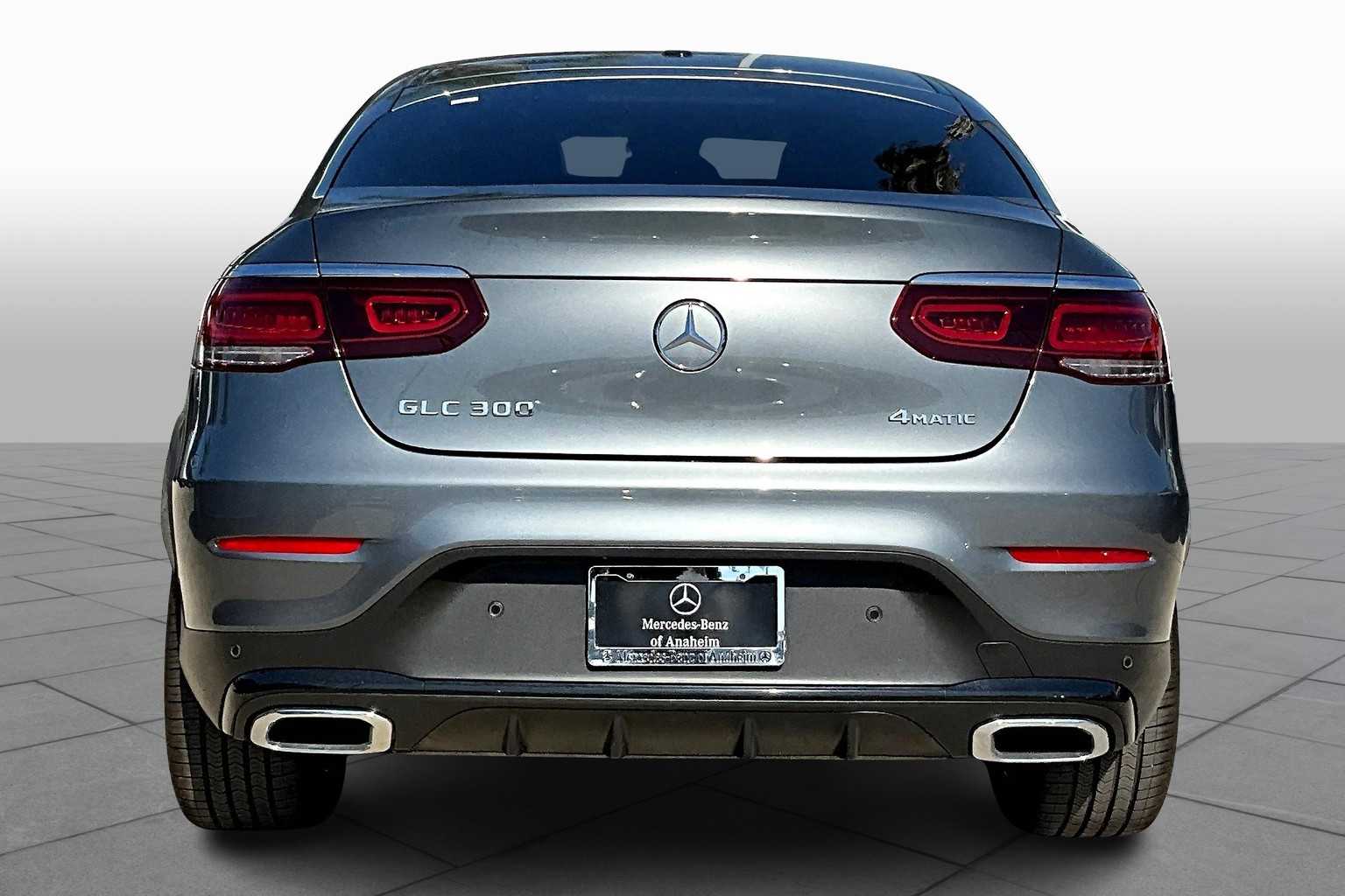 2021 Mercedes Benz GLC 300 4MATIC photo 4