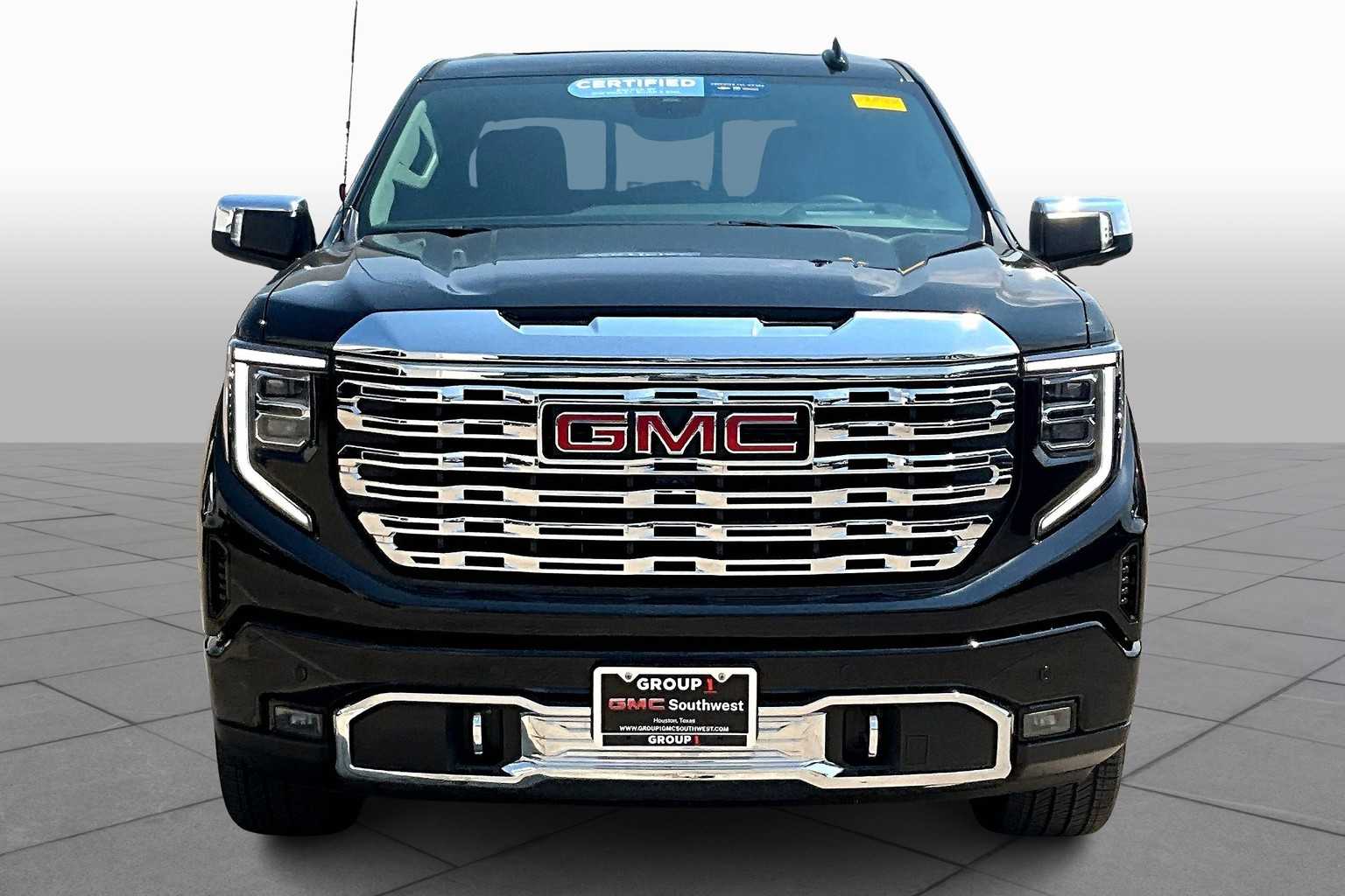 2025 Gmc Sierra 1500 Denali photo 2