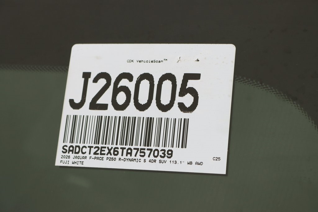 2026 JAGUAR F-PACE - Image 33