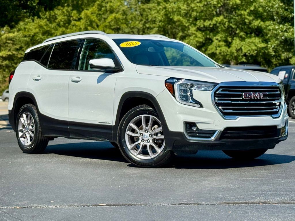 2023 Gmc Terrain SLT photo 2