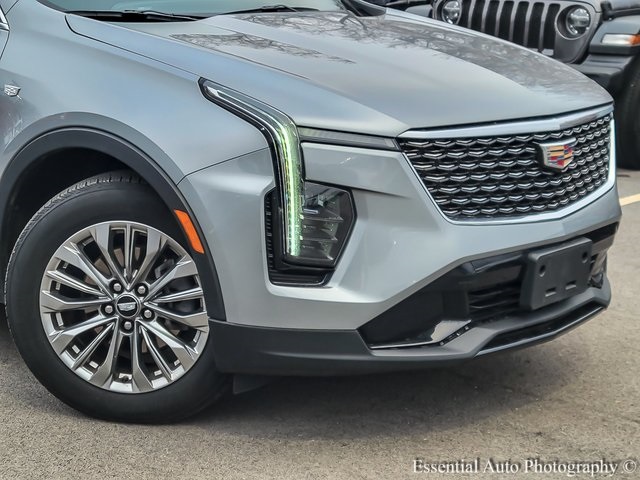2024 CADILLAC XT4 - Image 2