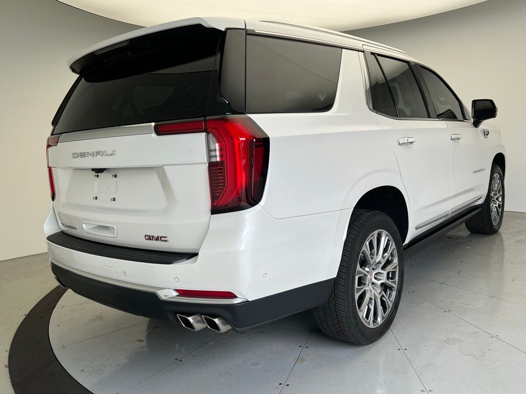 2025 Gmc Yukon Denali photo 2