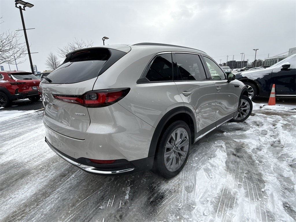 2024 MAZDA CX-90 - Image 2