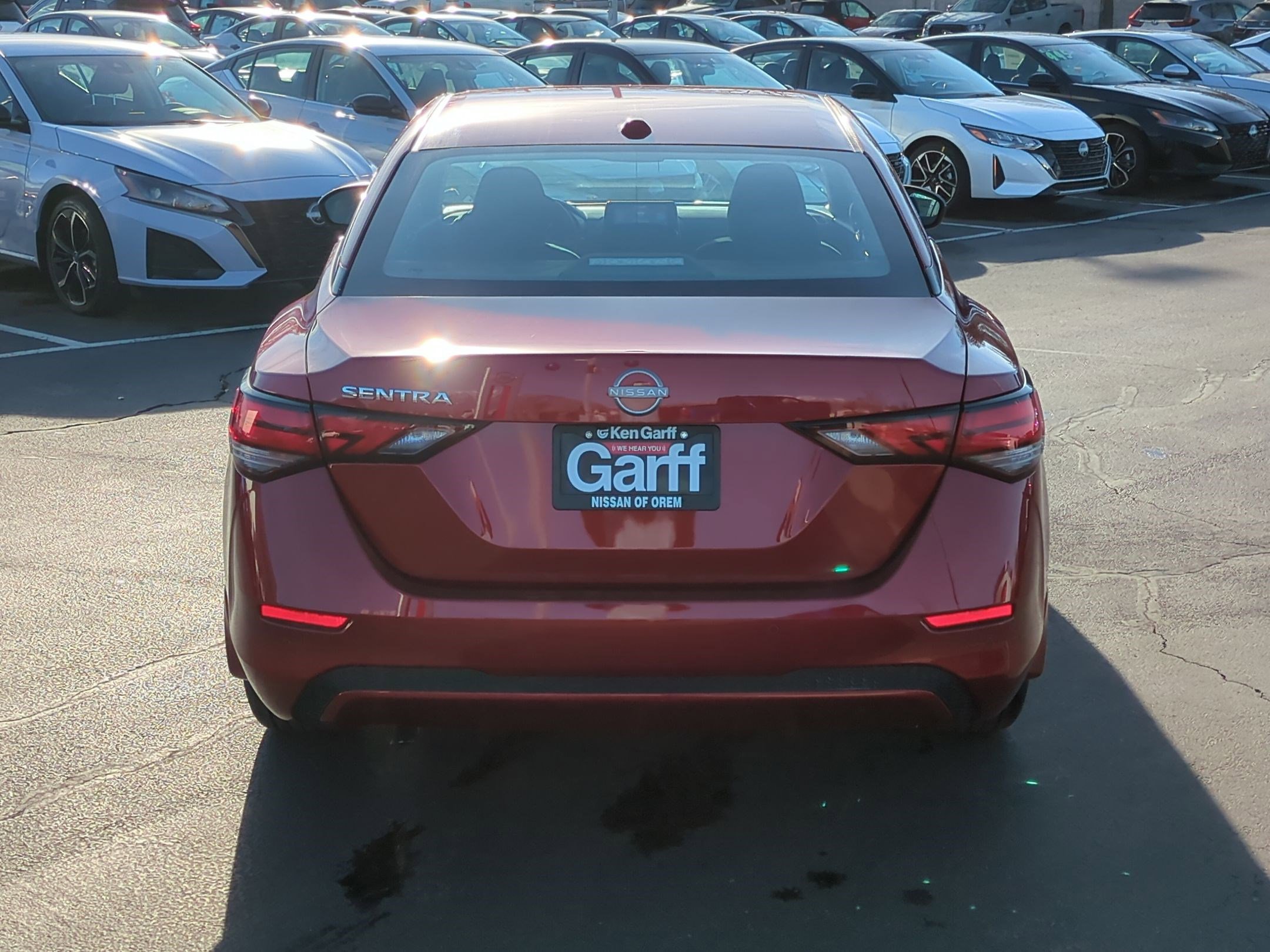 2025 Nissan Sentra SV photo 4