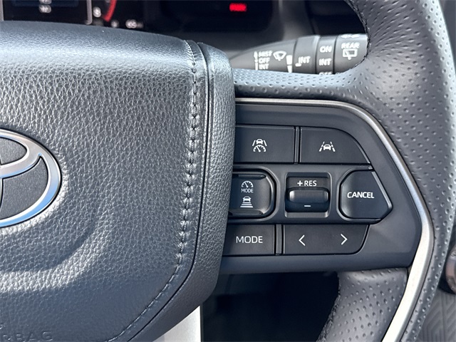 2025 Toyota 4Runner SR5 photo 22