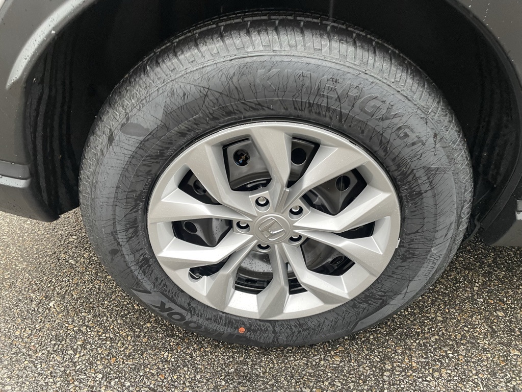 2026 Honda CR-V LX photo 4