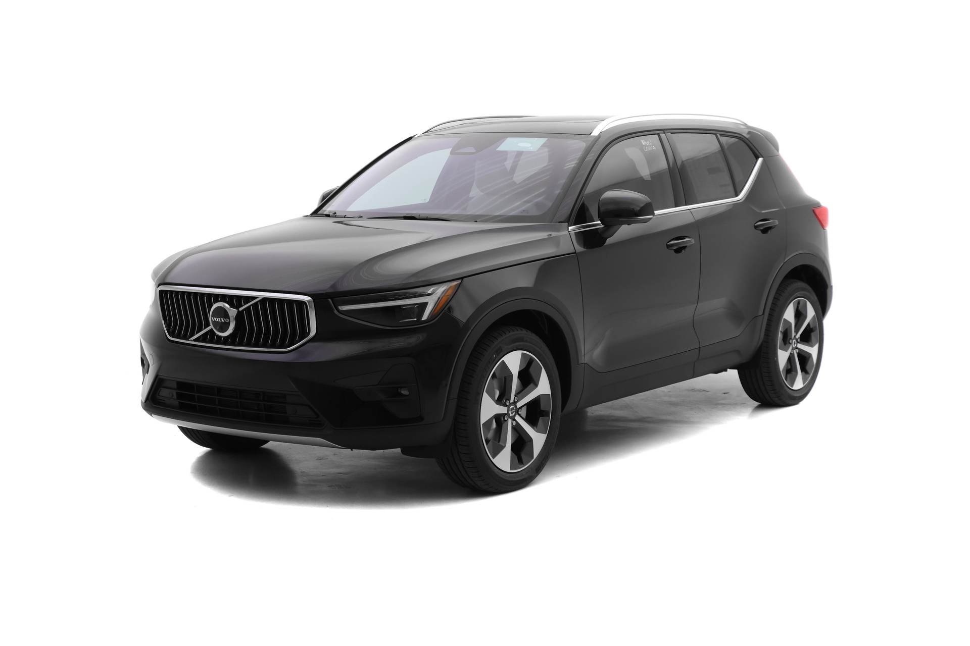 2025 Volvo XC40