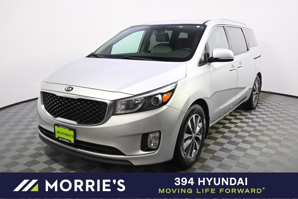 2016 Kia Sedona SX's photo