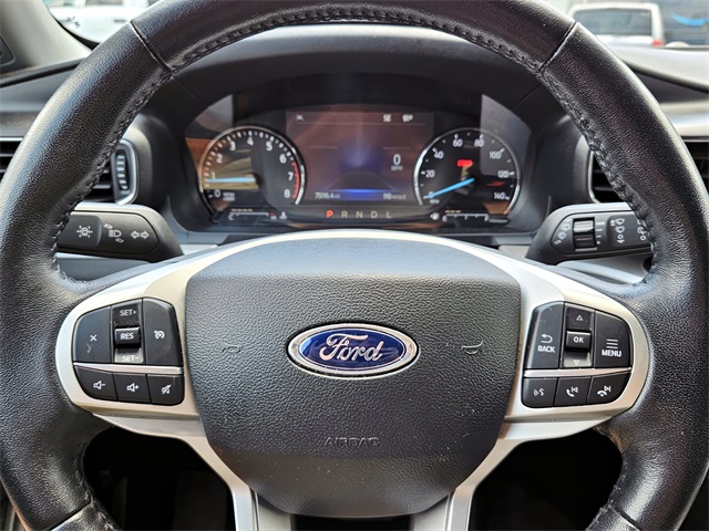 2023 Ford Explorer XLT photo 21