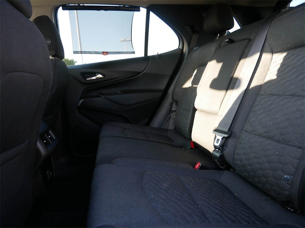 2021 Chevrolet Equinox LT photo 9