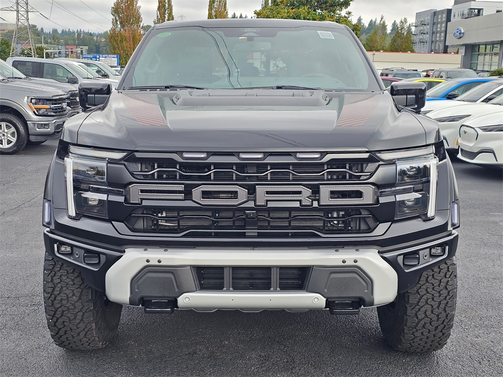2025 Ford F-150 Raptor photo 2
