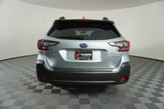 2025 Subaru Outback Premium photo 4