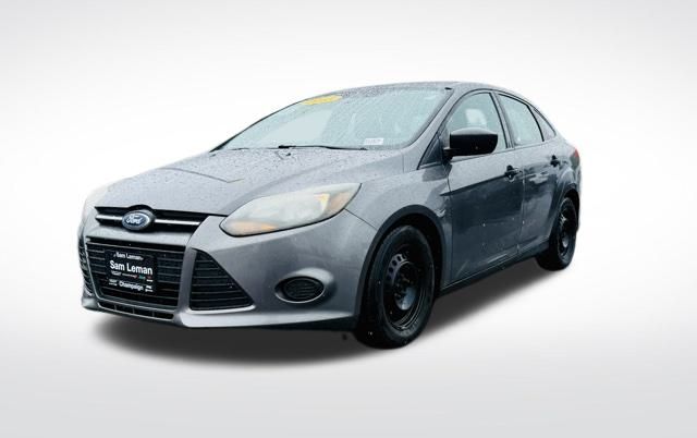 Used 2013 Ford Focus S with VIN 1FADP3E2XDL275409 for sale in Champaign, IL