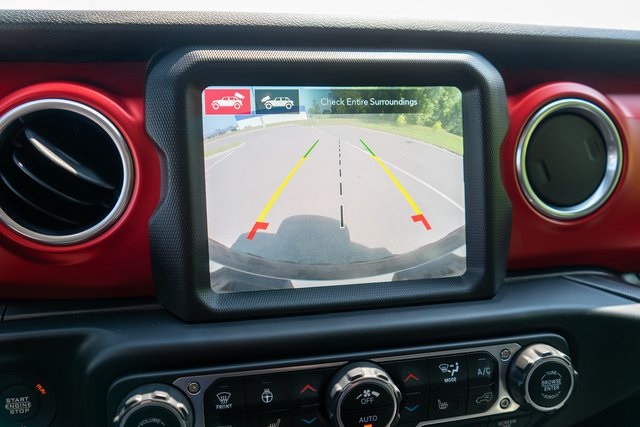 2021 Jeep Wrangler Unlimited Rubicon photo 17