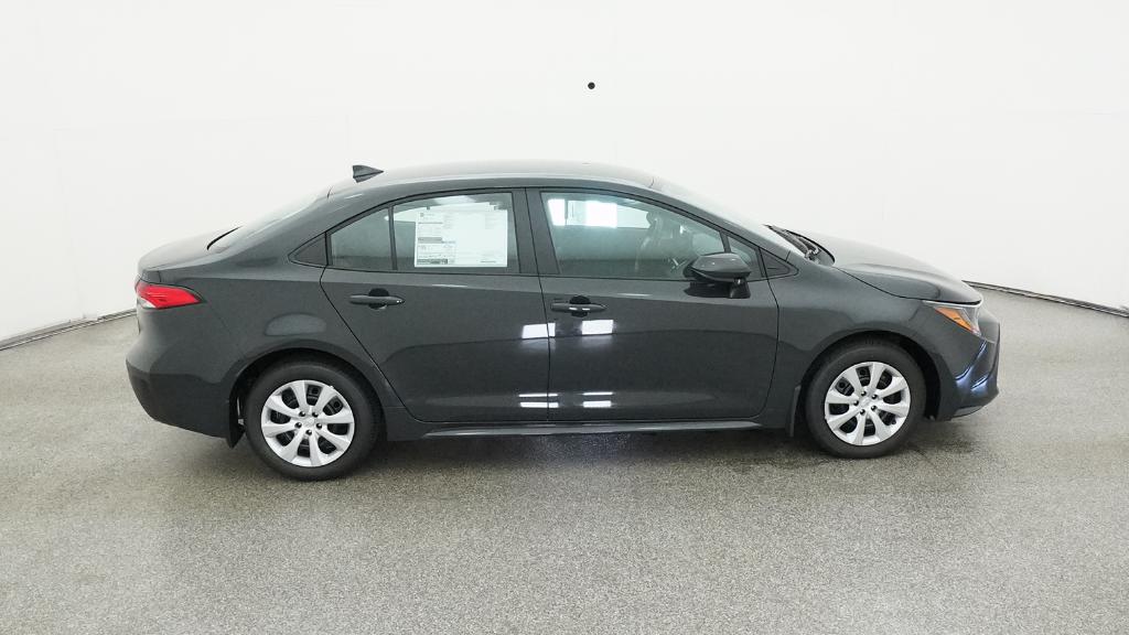 2025 Toyota Corolla LE photo 25