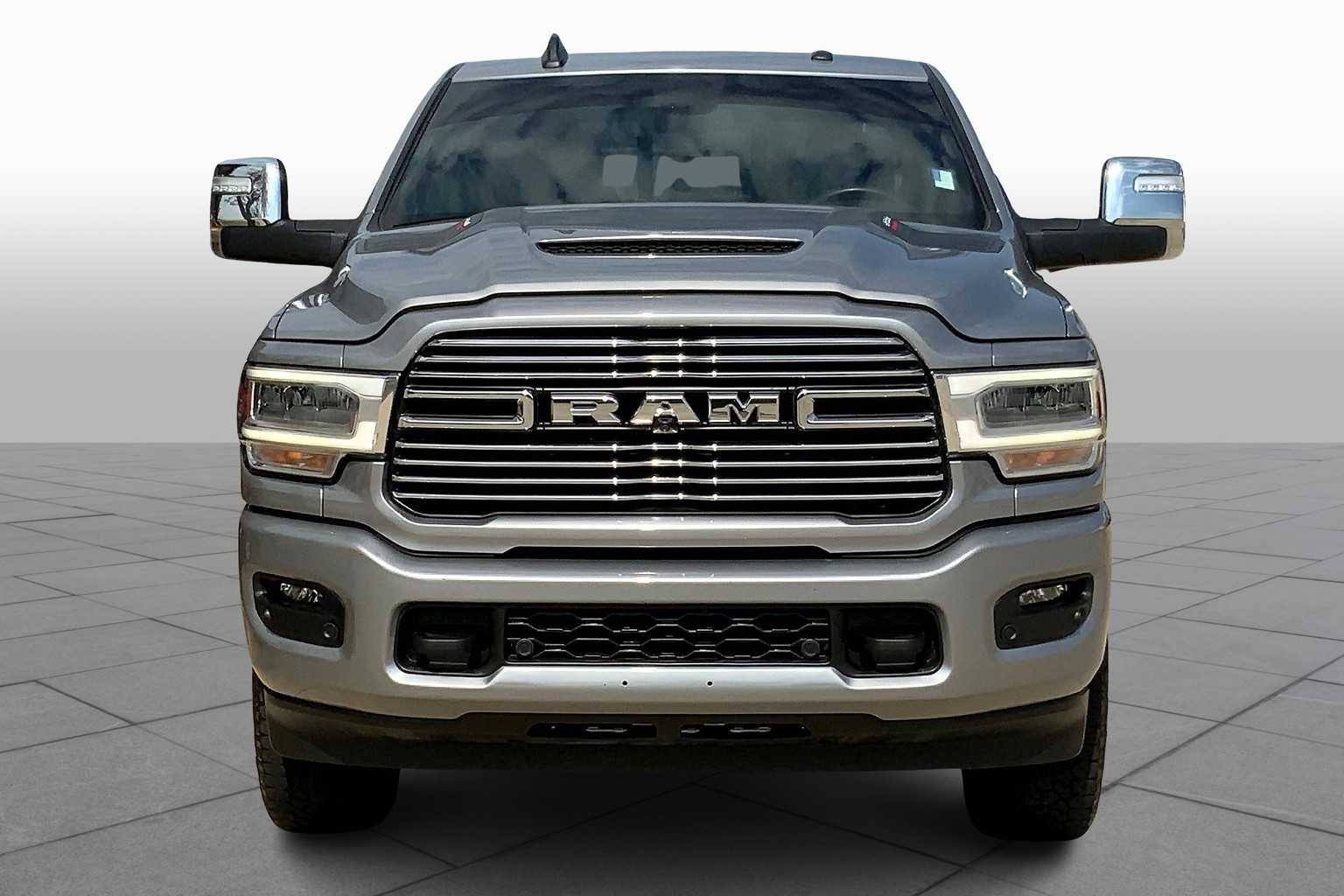 2024 Ram 2500 Laramie photo 3