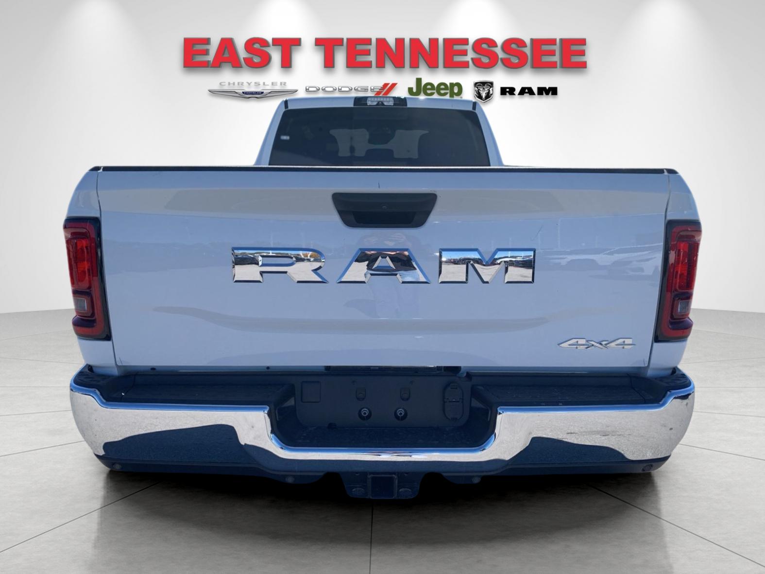 2026 Ram 3500 Tradesman photo 4