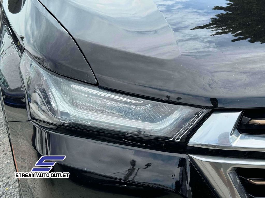 2023 Chevrolet Traverse High Country photo 4