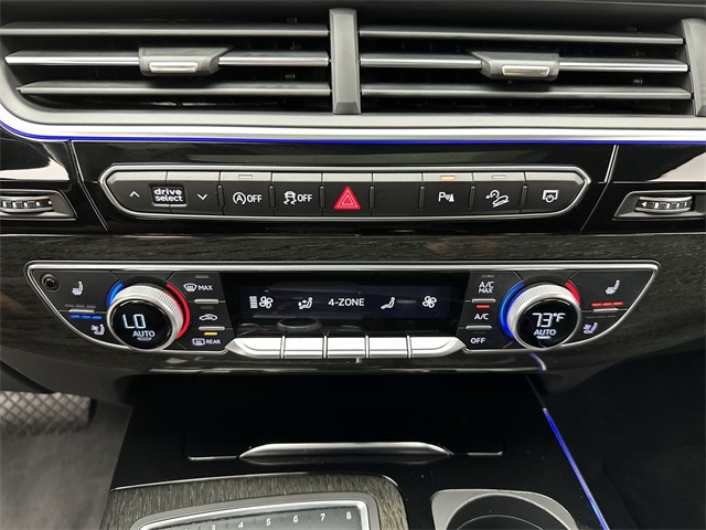 2018 Audi Q7 3.0T Prestige photo 11