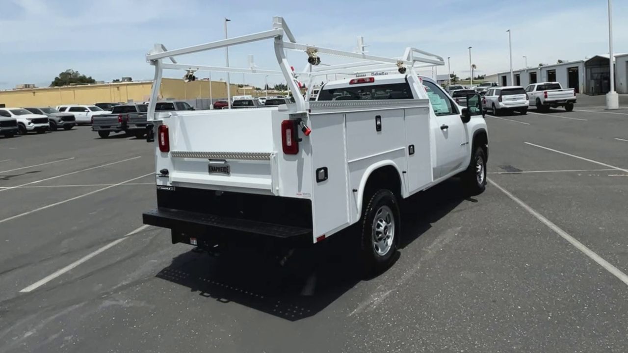 2024 Chevrolet Silverado 2500HD photo 36