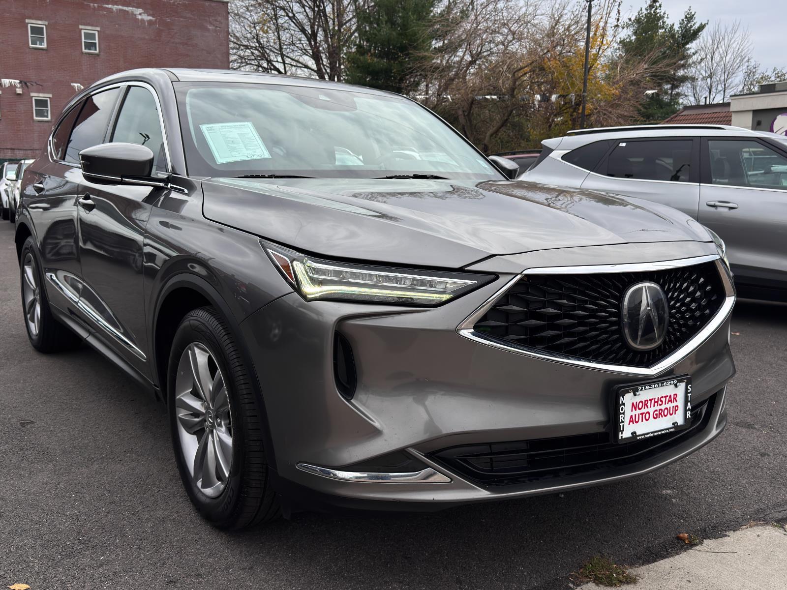 2022 Acura MDX Base photo 3