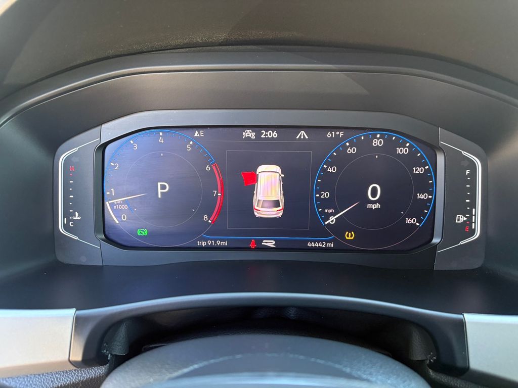 2021 Volkswagen Atlas V6 SEL Premium R-Line photo 18
