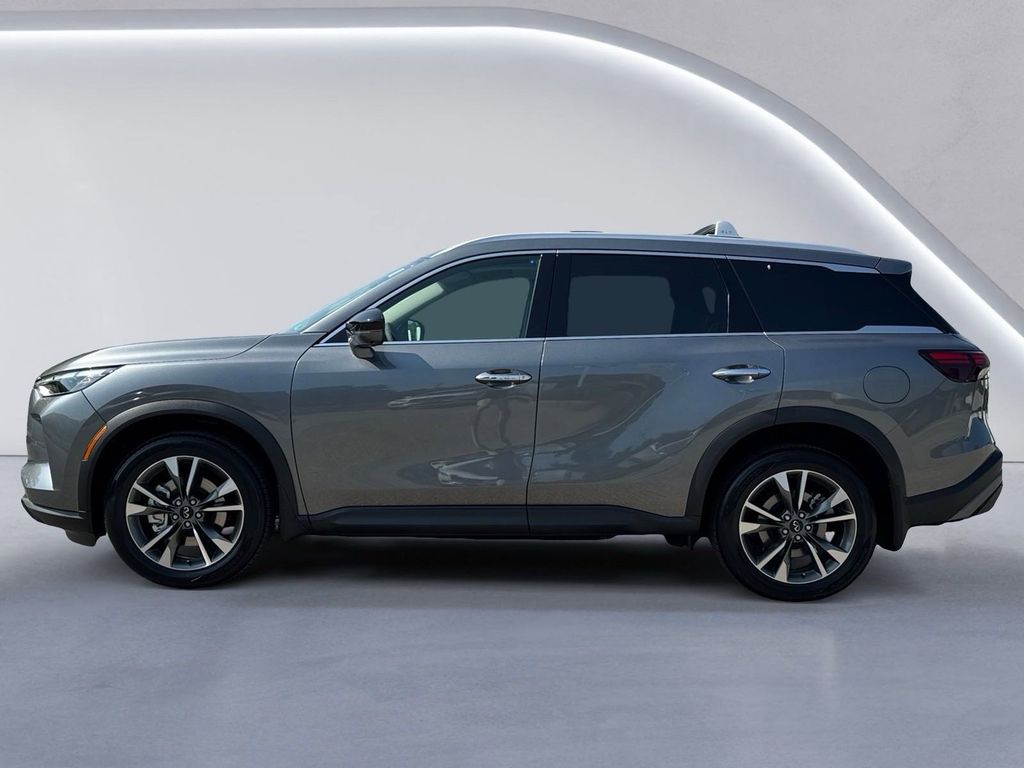 2025 Infiniti QX60 Luxe photo 6