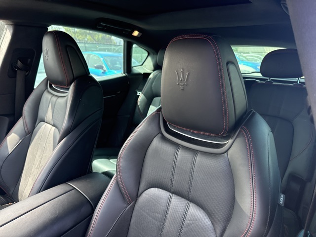 2021 Maserati Levante GranSport photo 6
