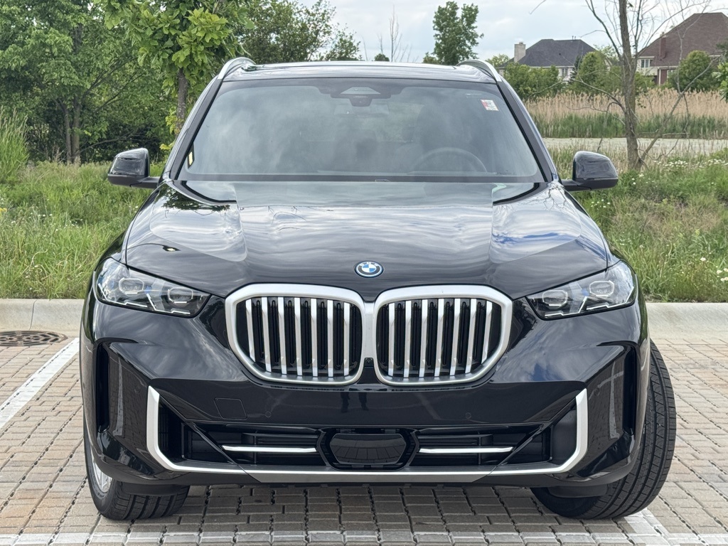 2026 Bmw X5 xDrive50e photo 2