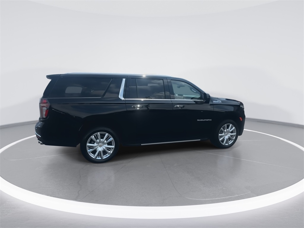 2024 Chevrolet Suburban High Country photo 9