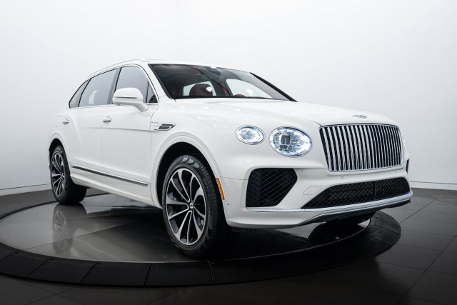 2023 Bentley Bentayga EWB V8