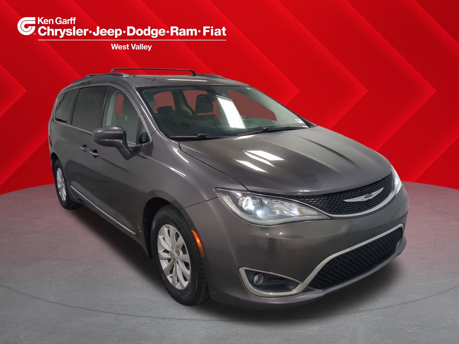 2017 Chrysler Pacifica Touring-L