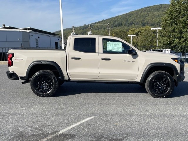 2026 Chevrolet Colorado Trail Boss photo 8