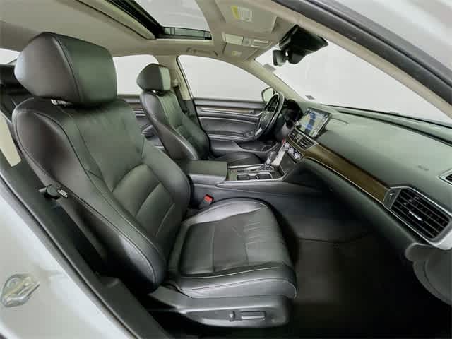 2020 Honda Accord EX-L photo 24