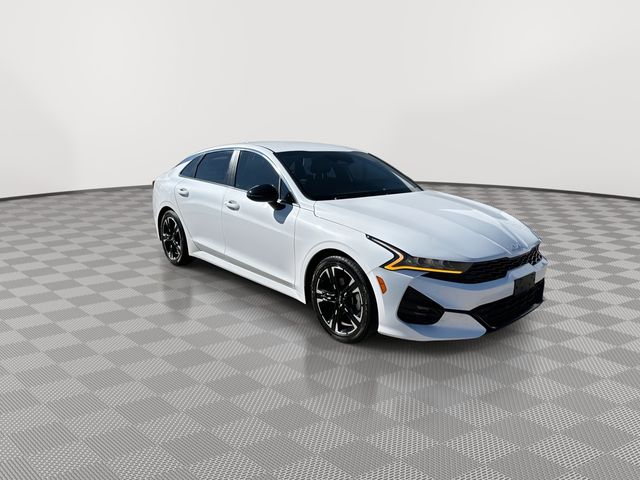 2022 Kia K5 GT-Line photo 2
