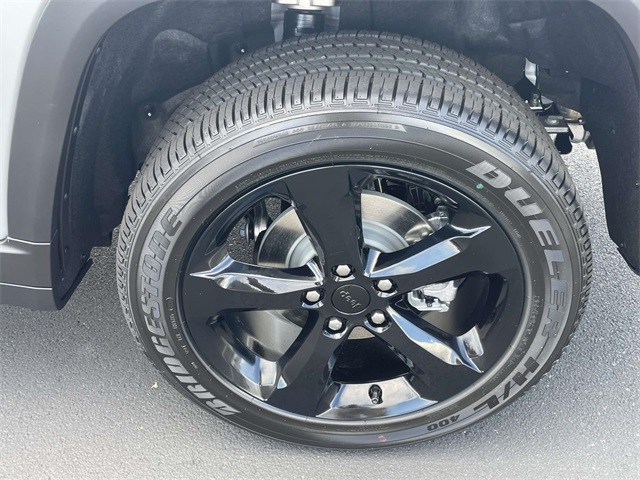 2025 Jeep Grand Cherokee Altitude X photo 9