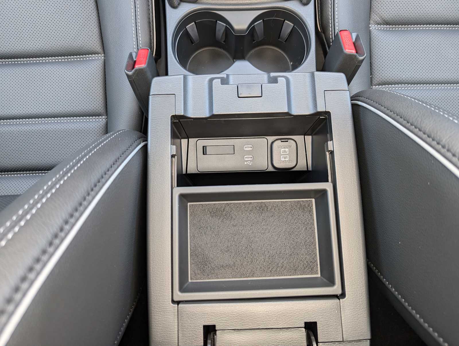 2025 Mazda CX-5 2.5 S Preferred photo 12