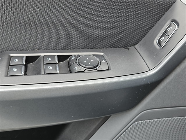 2023 Ford F-150 XLT photo 29