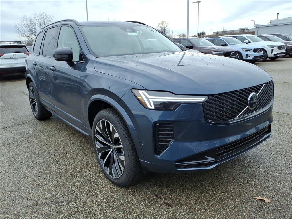 2026 Volvo XC90 Ultra's photo