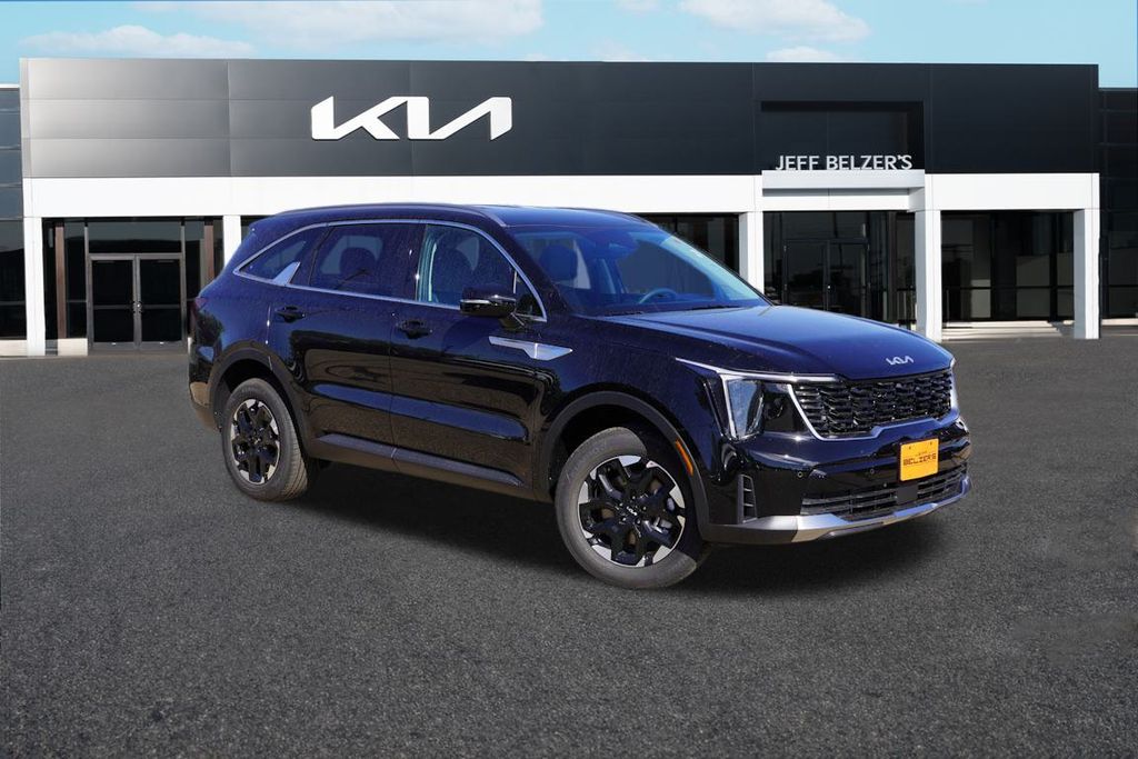 2026 Kia Sorento S's photo