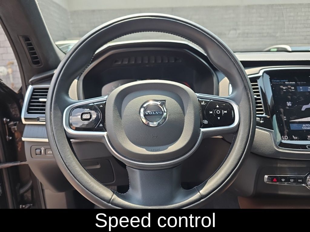 2022 Volvo XC90 Recharge T8 Inscription photo 14