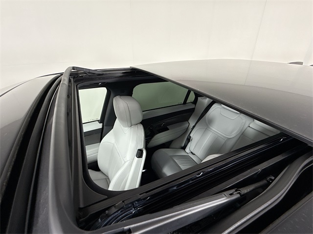 2025 Land Rover Range Rover Sport SE photo 11