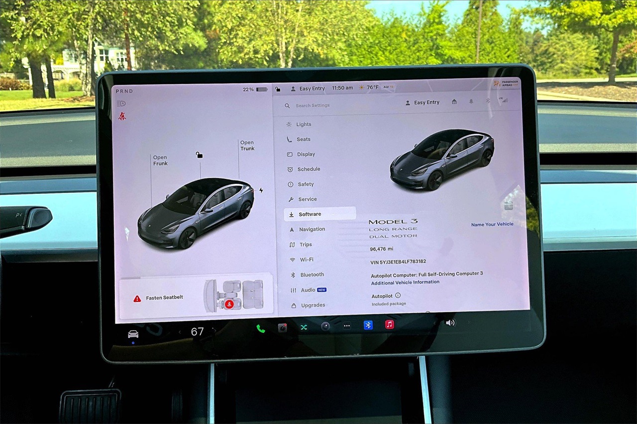 2020 Tesla Model 3 Long Range photo 23