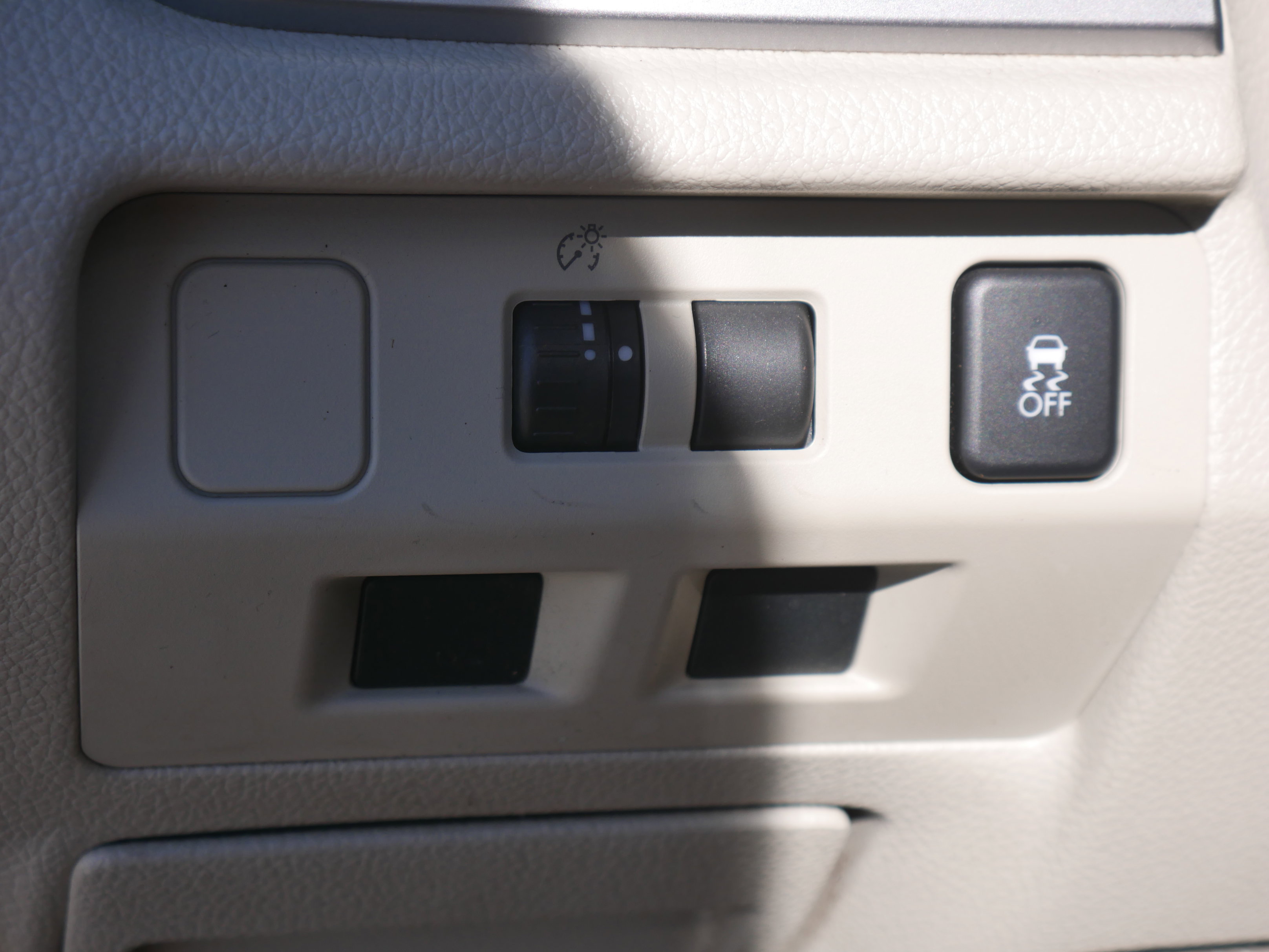 2013 Subaru Crosstrek Premium photo 4