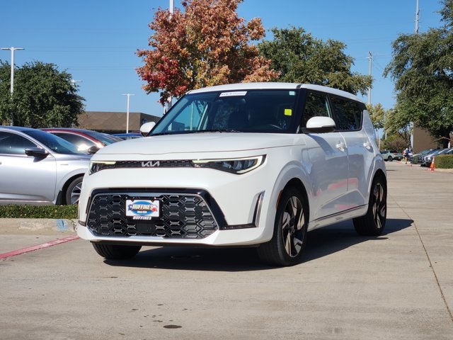 2025 Kia Soul GT-Line photo 3