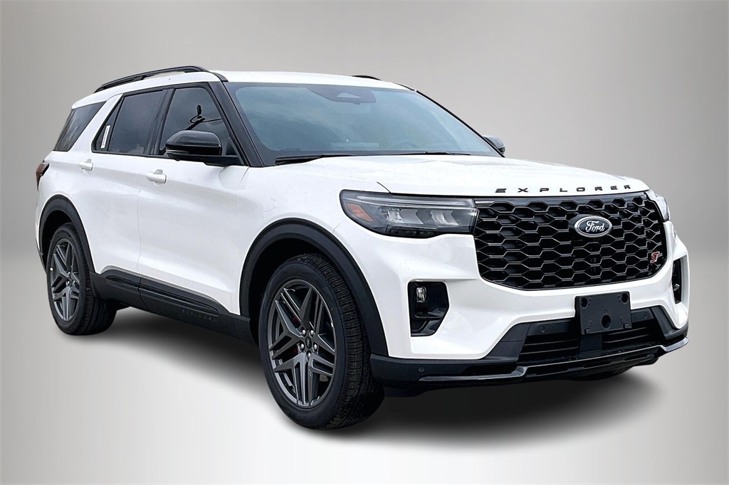 2026 Ford Explorer ST's photo