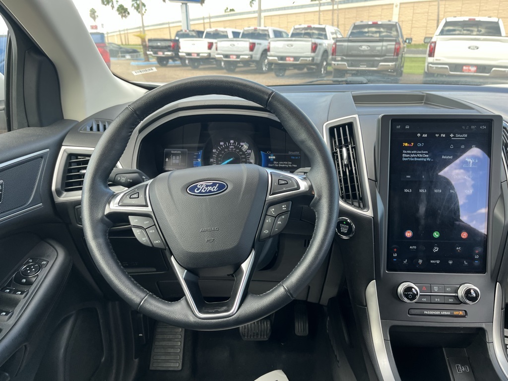 2024 Ford Edge SEL photo 11