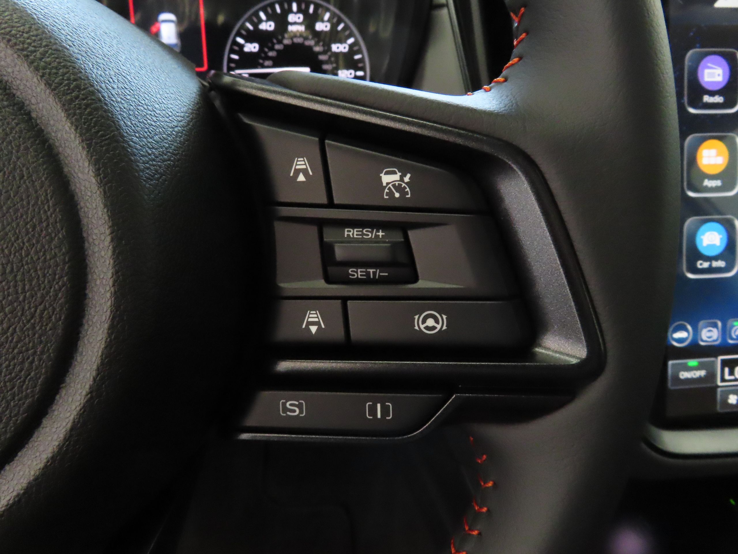 2025 Subaru Crosstrek Limited photo 13