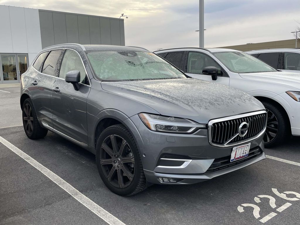 2018 Volvo XC60 Inscription's photo
