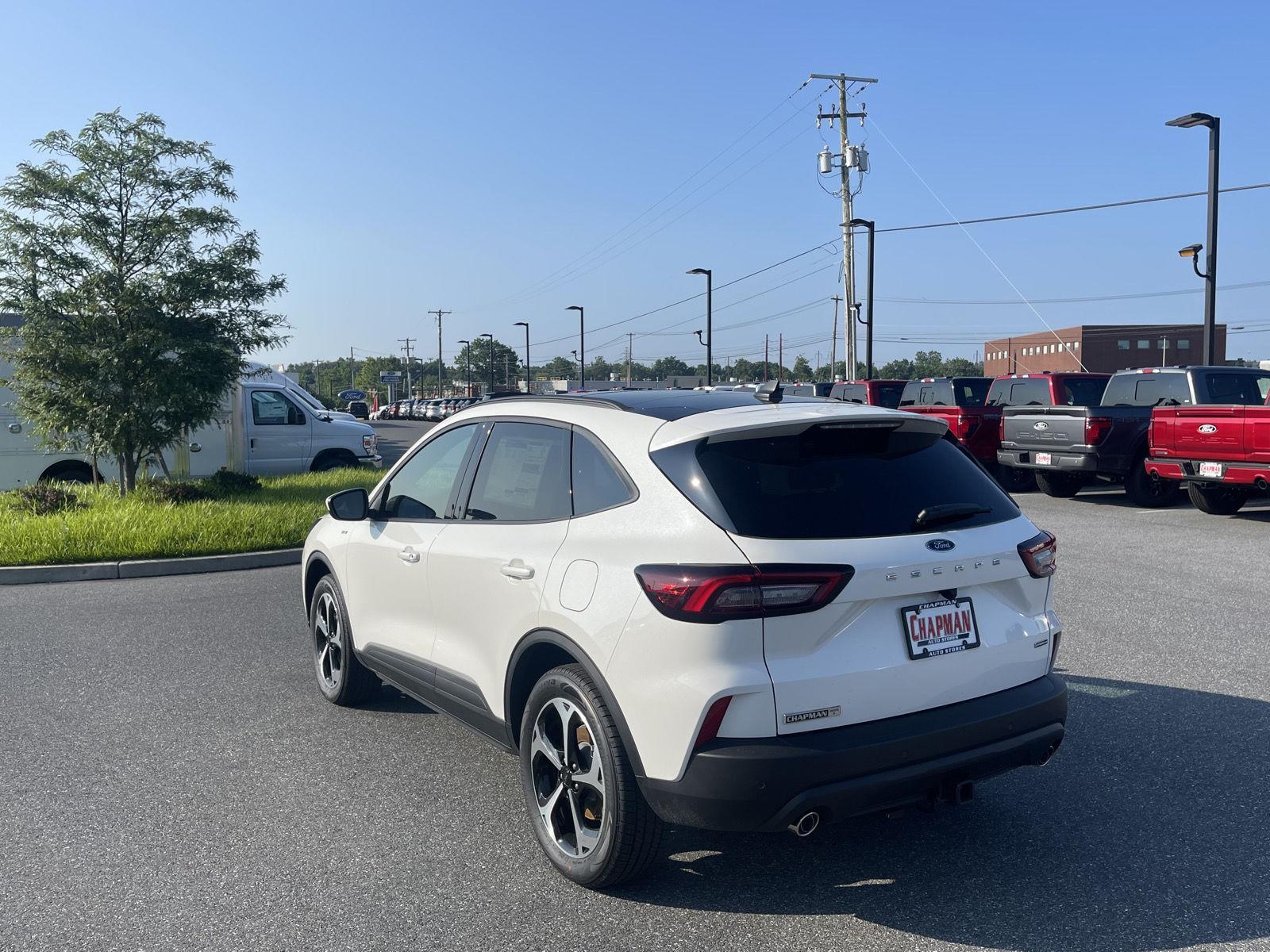 2025 Ford Escape ST-Line Select photo 7